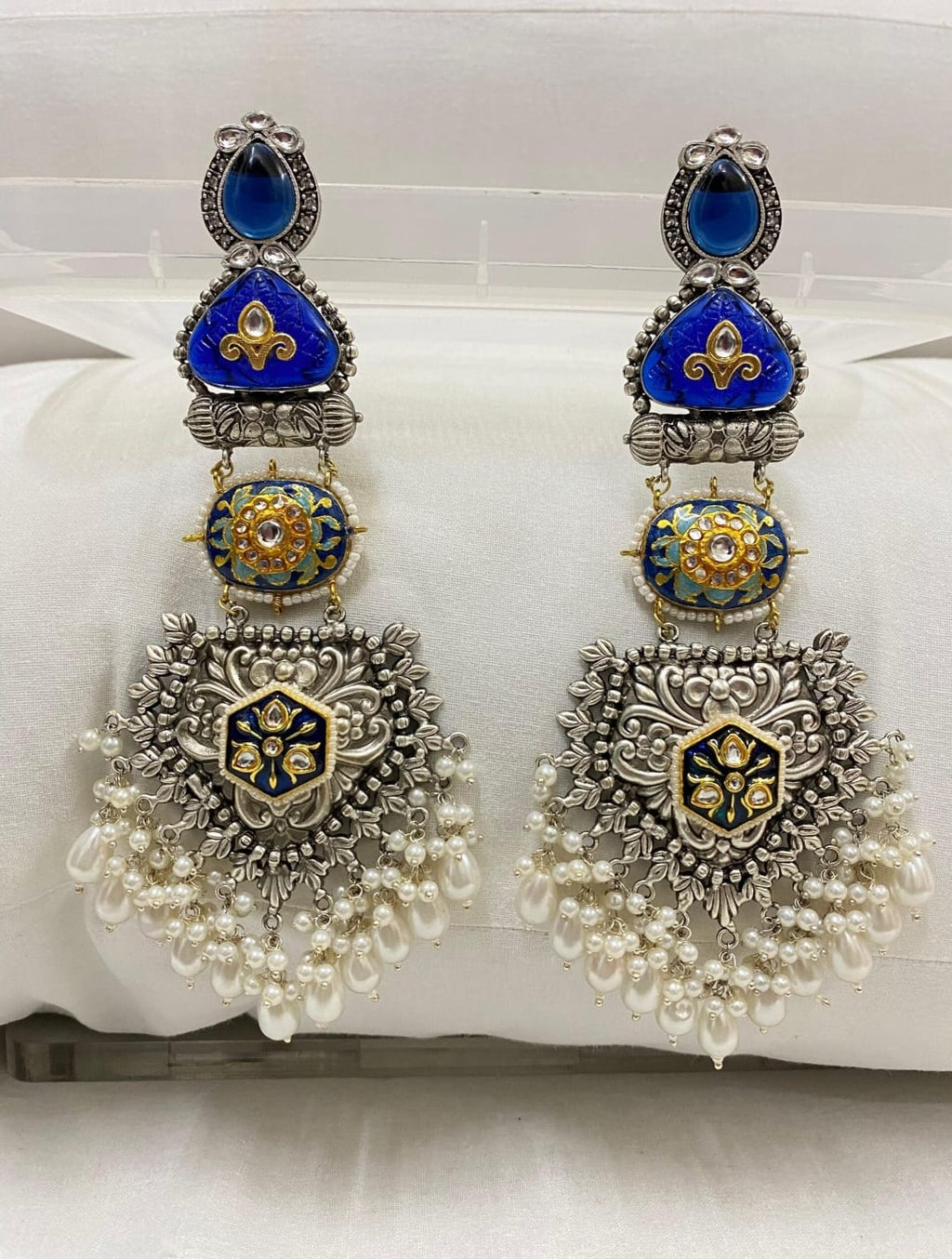 Amaya earrings 1.0 - Blue image