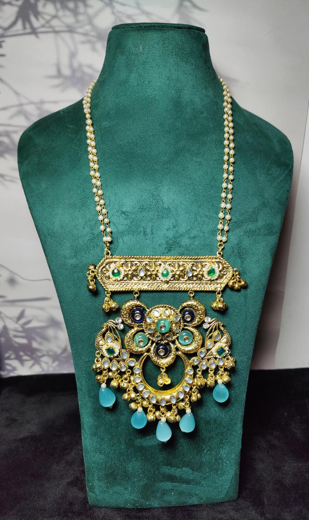 Indu pendant image 1