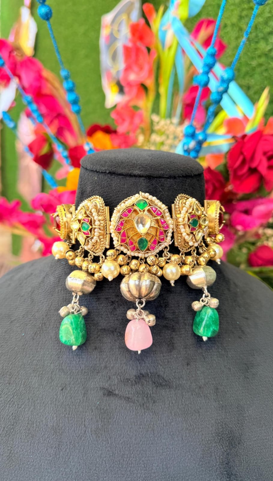 Mahira choker - Red image