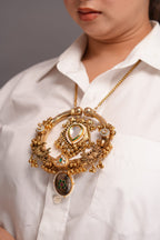 Sasha neckpiece image 3