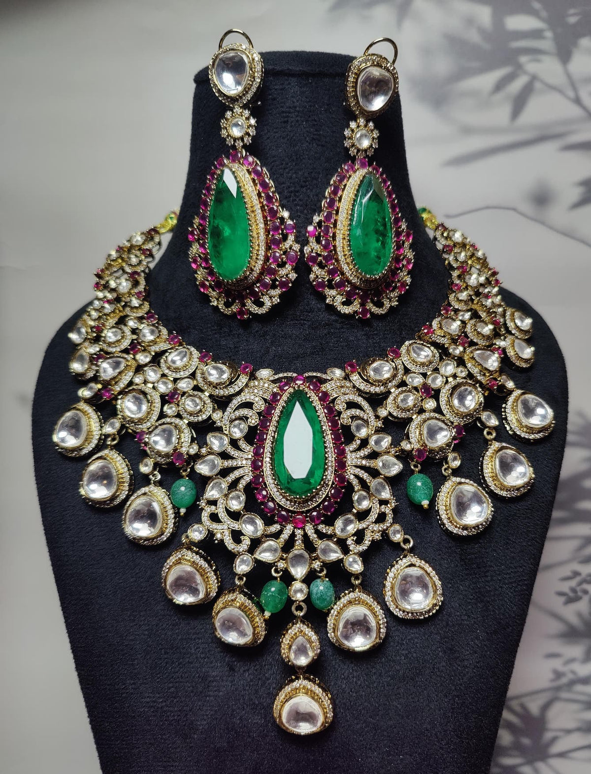 Maharani haar - pink and dark green image 1