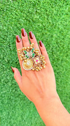 Butterfly ring- green image 1