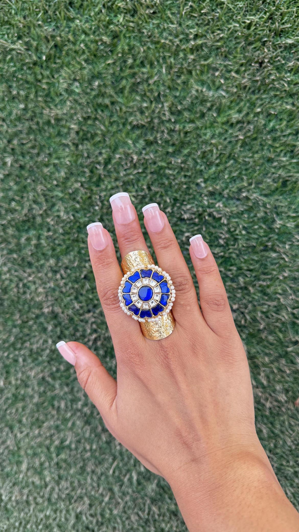 Rubble Middle finger ring- blue image 0
