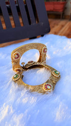 Gold plated kadas with panchi kundan - Round image
