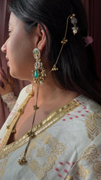 Dejhoor earrings - dark green image 1