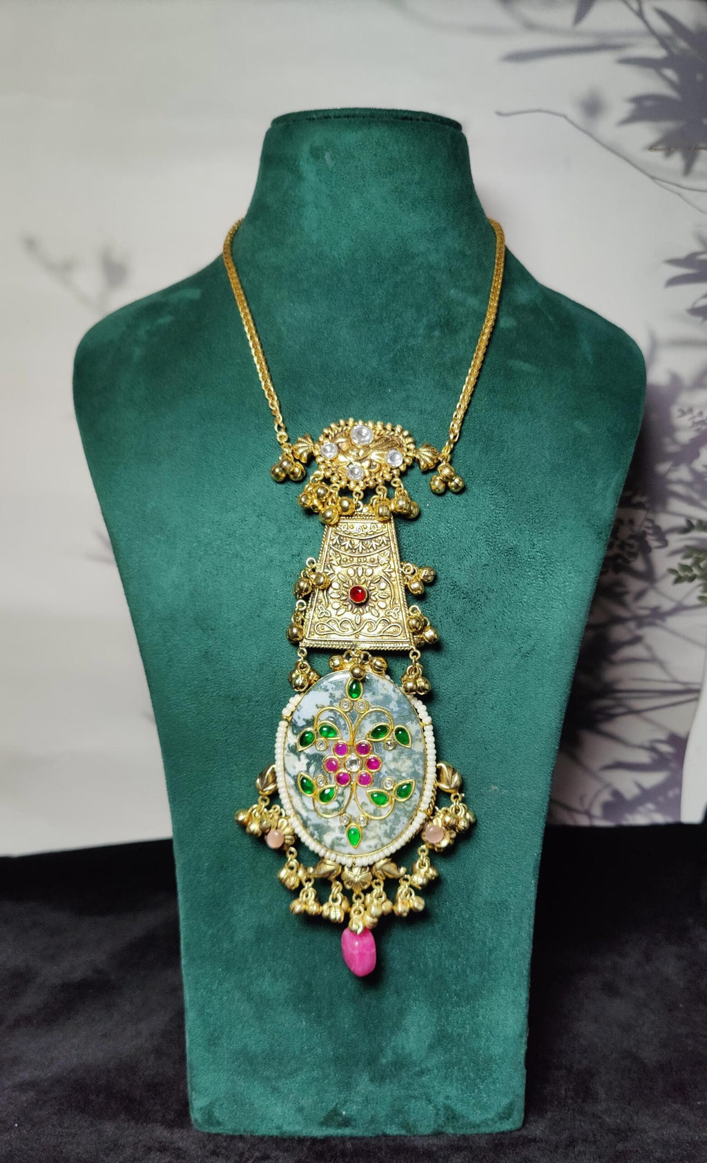 Suman pendant image 0