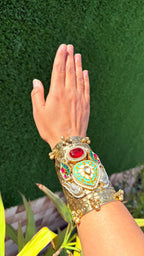Precious stone Master handcuff image 3