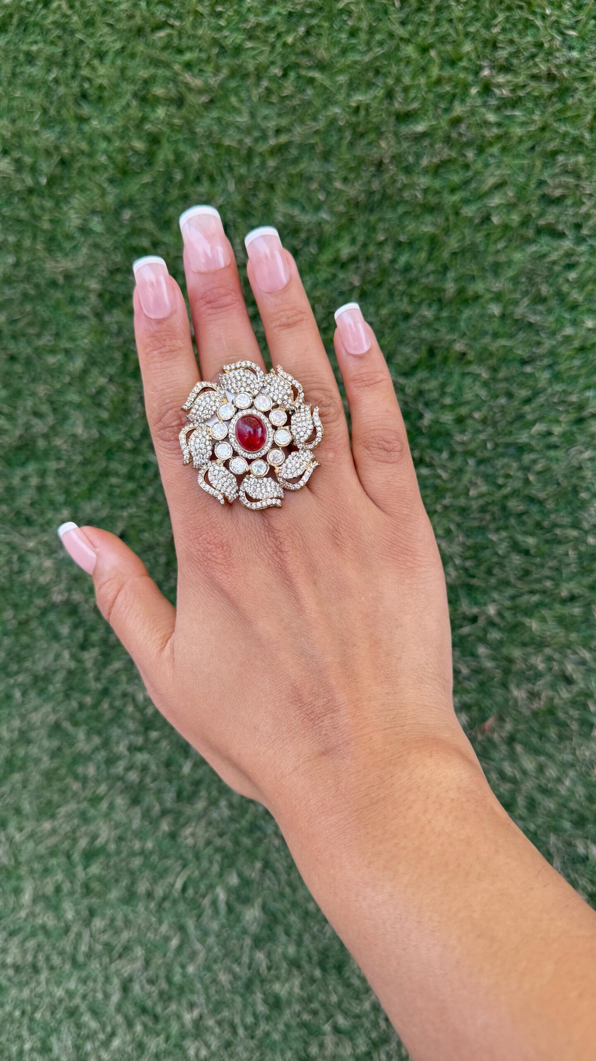 Flower zercon ring- red image 0