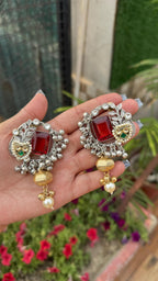 Aashi studs- silver red image 1
