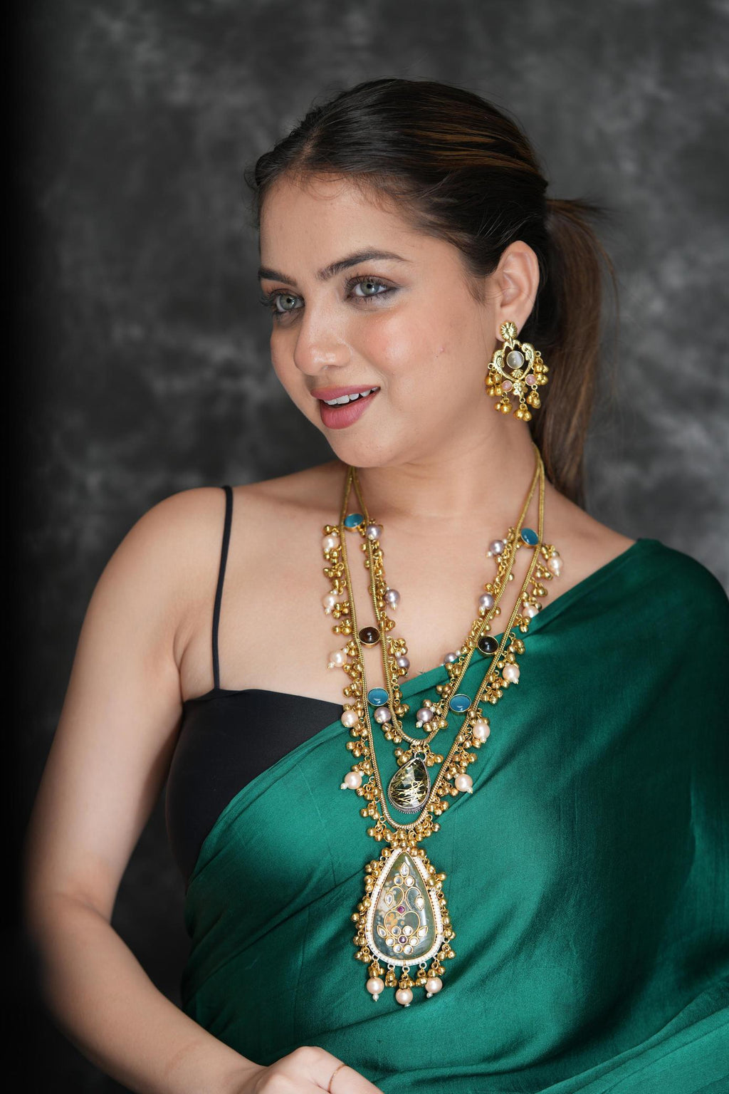 Double layered neckpiece with earrings image 7