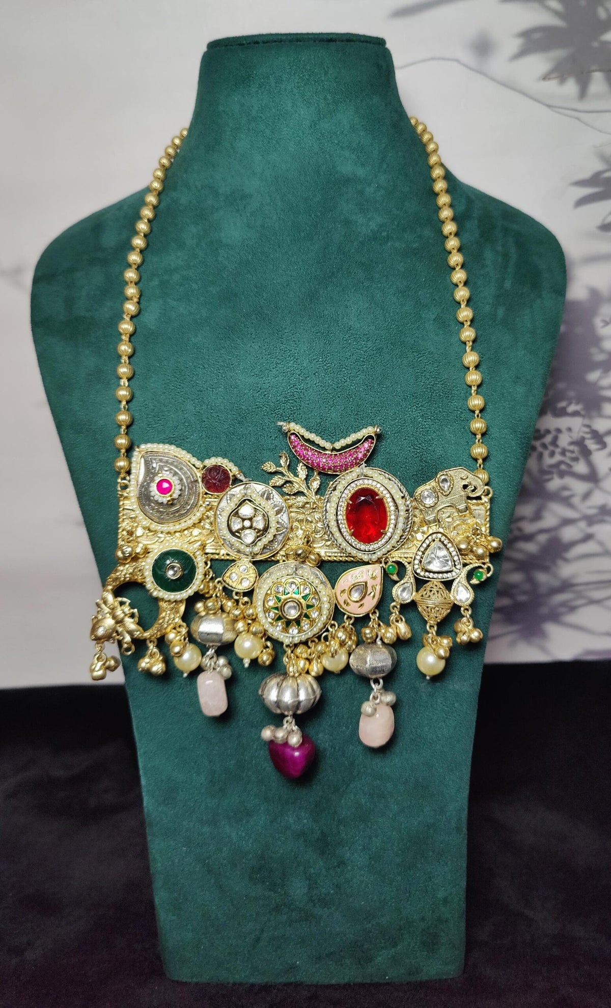 Radha neckpiece-red and pink colour image 0