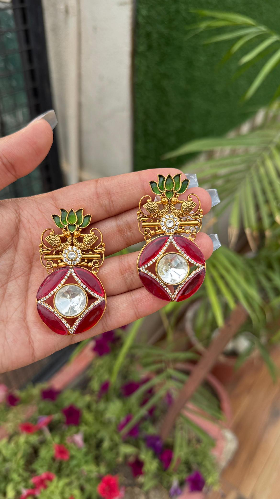 Noor studs- hot pink image 0