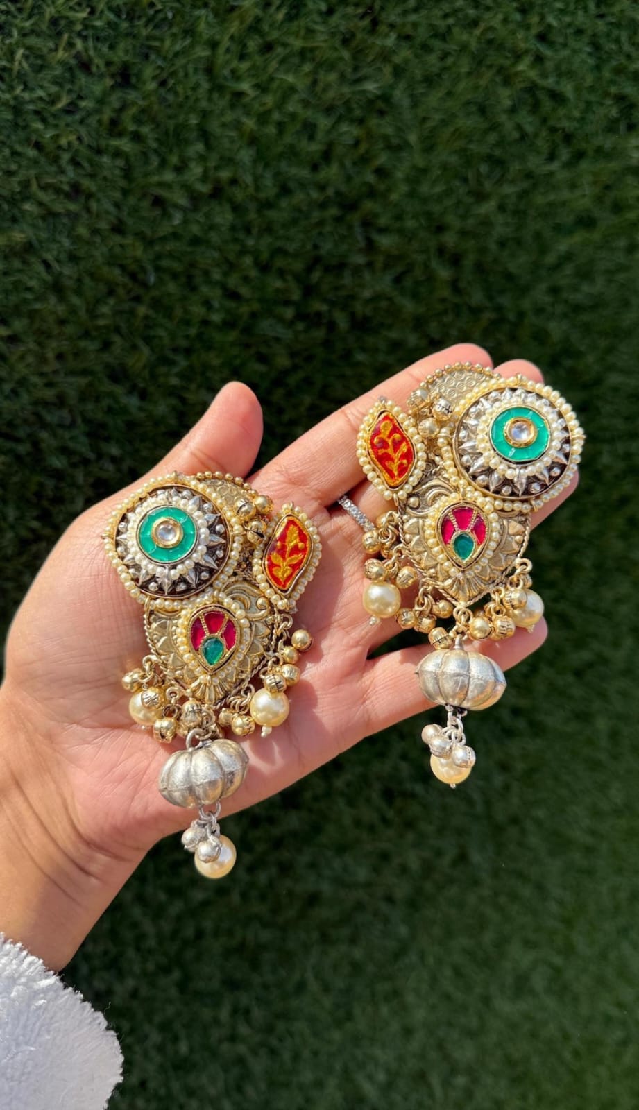 Suhana Dual Tone Studs image 0