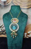 Hina pendant image 0
