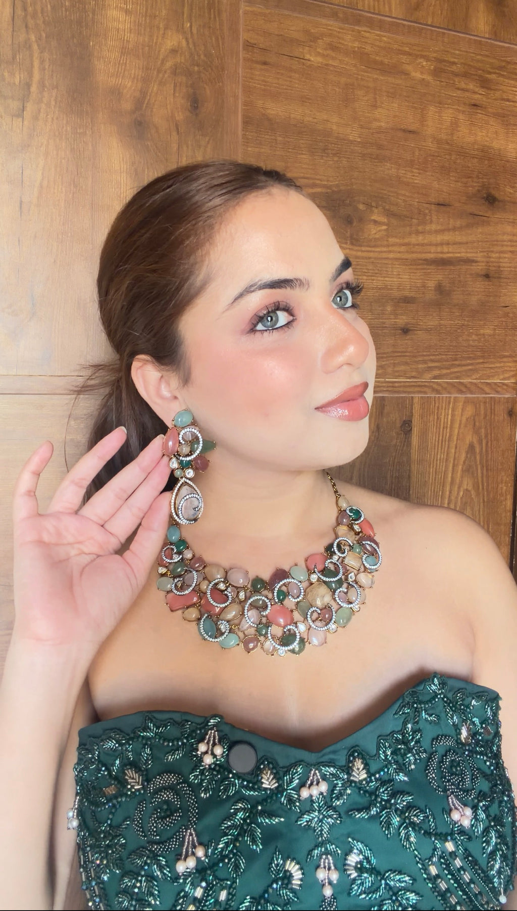 Baguette Neckpiece- Royal edit