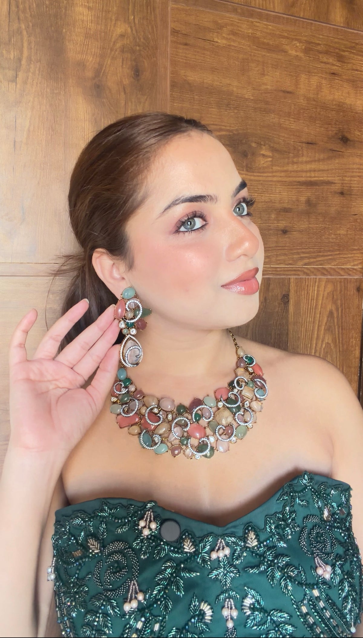 Baguette Neckpiece- Royal edit